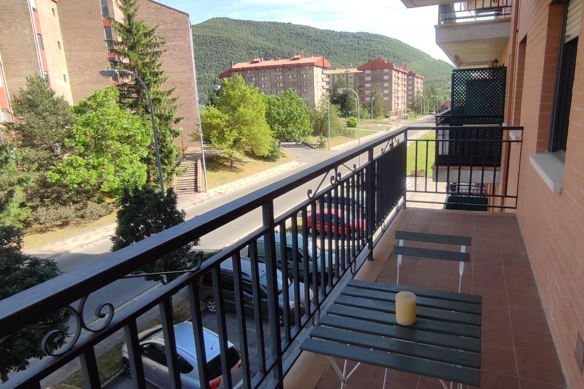 Apartamento O Mon Sabiñánigo Exterior foto